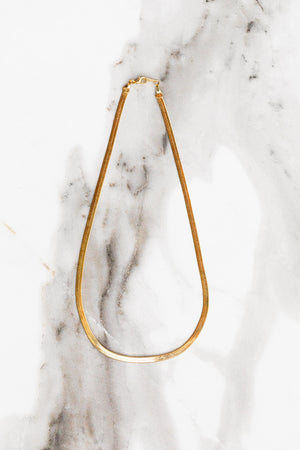 Find the perfect necklace you're looking for from Charme Silkiner! This beautiful 14K Gold Plated Herringbone Chain Necklace is perfection. Great for layering or wearing alone the Elysian Necklace is the perfect piece of unique jewelry that everyone should own. 